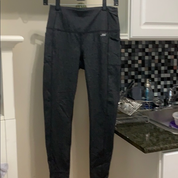 skechers workout leggings with pockets